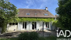 House in Fontainebleau (77300)