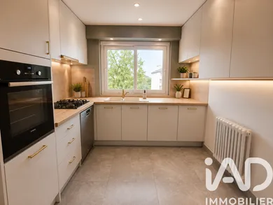 Apartment in Le Port-Marly (78560)