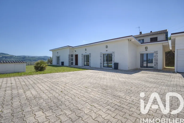Maison 5 pièces 123 m² · à Empurany · 123 m² · 259 000 €