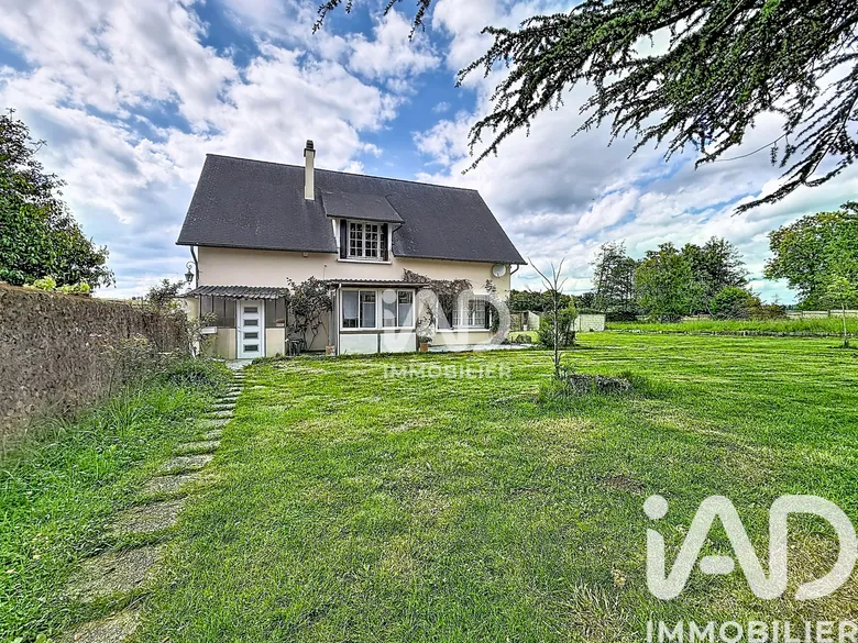Maison 6 pièces 170 m² · à Charencey · 170 m² · 174 000 €