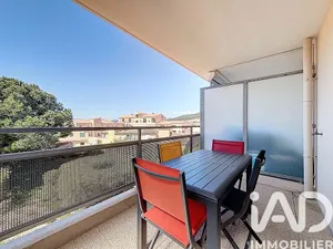 Apartment in Six-Fours-les-Plages (83140)