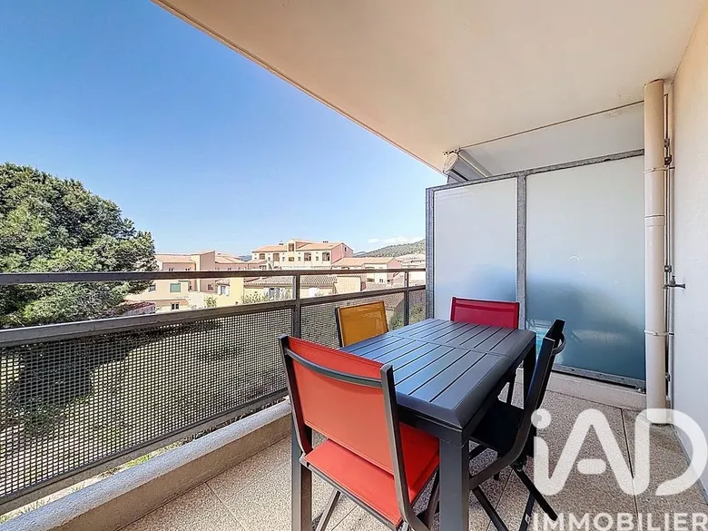 Appartement 3 pièces 63 m² · à Six-Fours-les-Plages · 62,5 m² · 325 000 €
