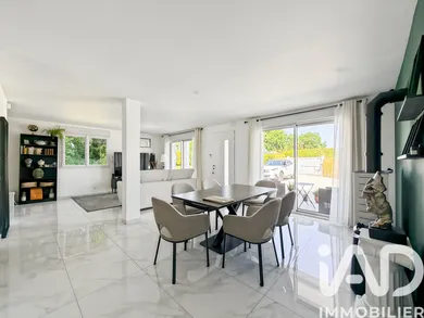 Maison à Ernée (53500)