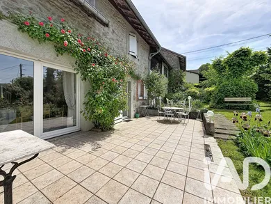 Mansion in Vers (74160)