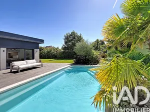 House in Croissy-sur-Seine (78290)