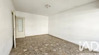 Apartment in Vence (06140)