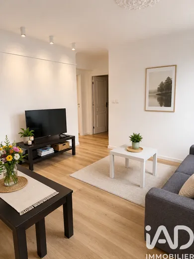 Apartment in Bourg-la-Reine (92340)