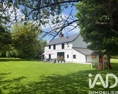 Domain in Montville (76710)