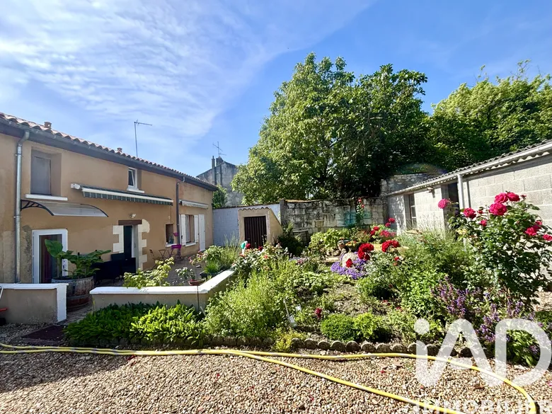 Maison 5 pièces 150 m² · à Loudun · 150,4 m² · 137 000 €