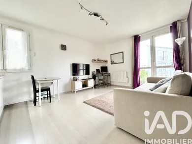 Apartment in Noisiel (77186)