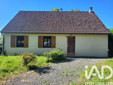 Maison de village à Issy-l'Évêque (71760)