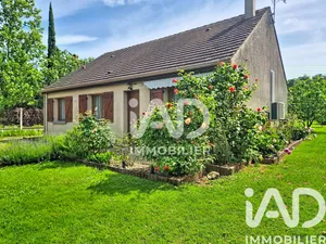 House in Montigny-Lencoup (77520)