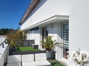 Apartment in Bouguenais (44340)