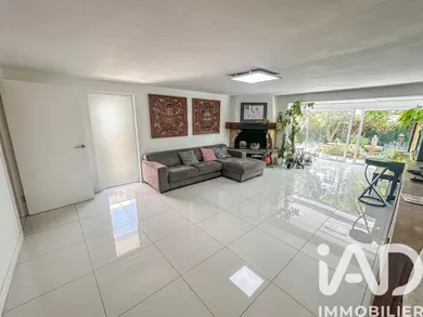 Maison à Toulon (83000)