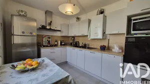 Apartment in Villeurbanne (69100)