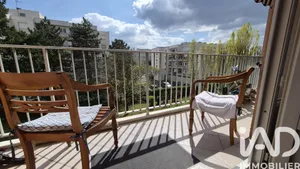 Apartment in Villeurbanne (69100)
