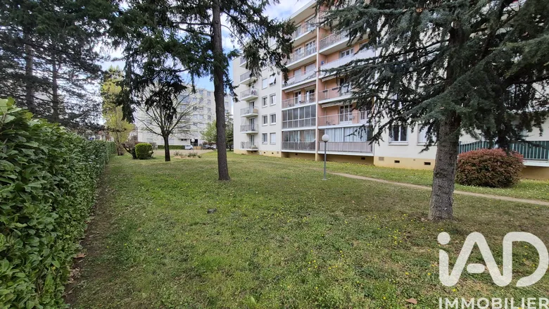 Appartement 4 pièces 82 m² · à Villeurbanne · 82 m² · 245 000 €