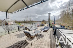 Péniche à Le Port-Marly (78560)
