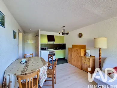 Appartement à Besse-et-Saint-Anastaise (63610)