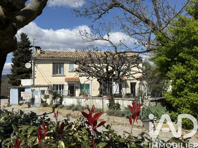 Maison traditionnelle à Mirabel-aux-Baronnies (26110)