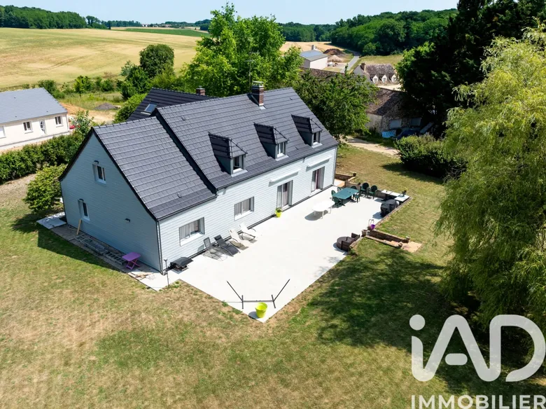 Maison 9 pièces 250 m² · à Lixy · 250 m² · 359 000 €
