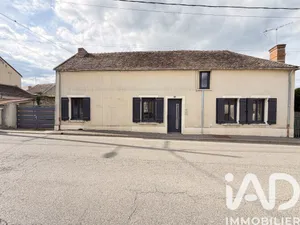 Traditional house in Ville-Saint-Jacques (77130)