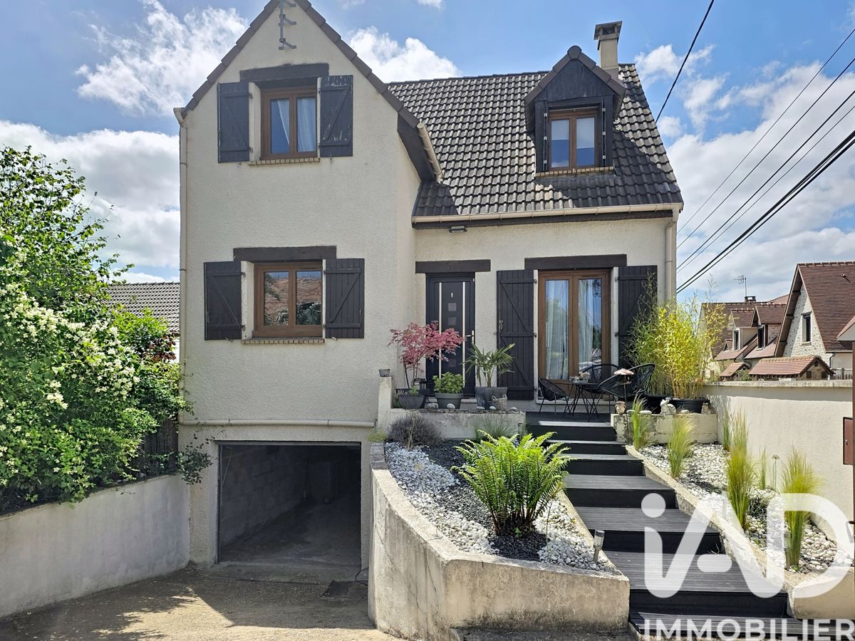 Vente maison à Vaugrigneuse (91640) : maison de village 6 pièces 115 m² - 2029653 - iad