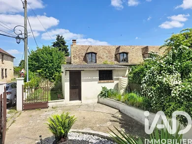Village house in Vaugrigneuse (91640)