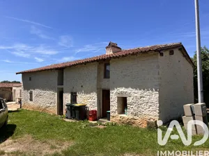 Maison de campagne à Taizé-Aizie (16700)