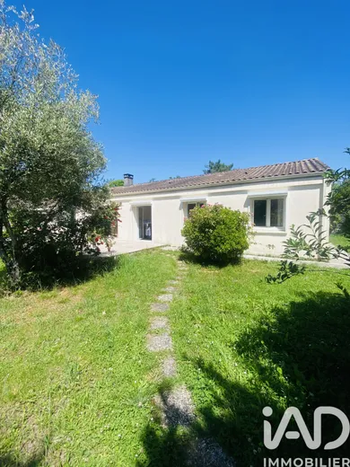 Maison traditionnelle à Blanquefort (33290)