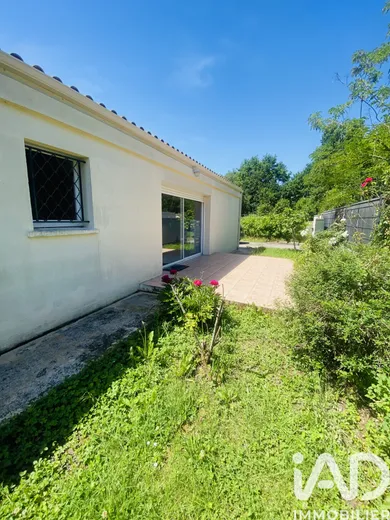 Maison traditionnelle à Blanquefort (33290)