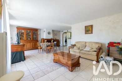 House in Jouars-Pontchartrain (78760)
