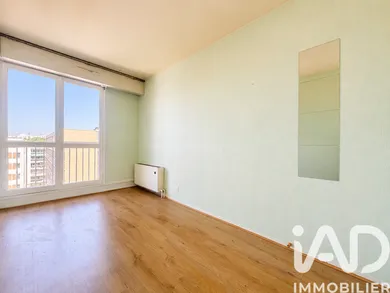 Apartment in Cergy (95000)