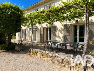 Mas in Pernes-les-Fontaines (84210)