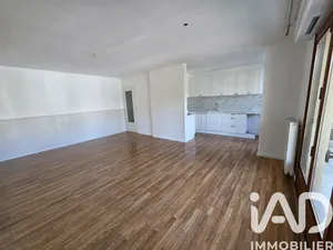 Apartment in Belley (01300)