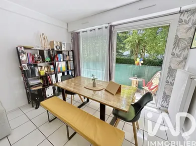Apartment in Saint-Michel-sur-Orge (91240)