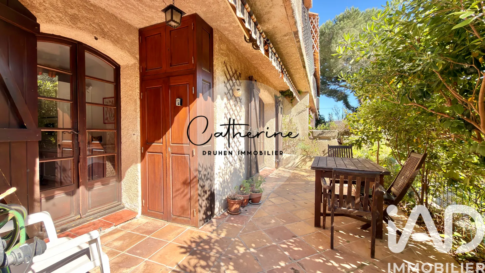 Vente appartement à Carqueiranne (83320) : appartement 3 pièces 67 m² - 2030024 — 2