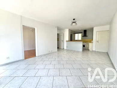 Apartment in Six-Fours-les-Plages (83140)