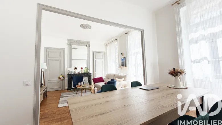 Appartement 5 pièces 109 m² · à Saint-Étienne · 109,3 m² · 185 000 €