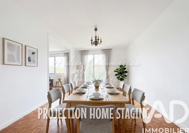 Apartment in Sèvres (92310)