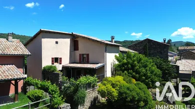 Maison de village à Saint-Barthélemy-le-Meil (07160)