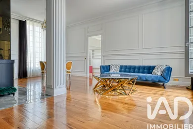 Apartment in Pontoise (95300)