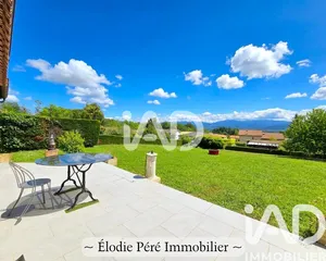 Maison traditionnelle à Villeneuve-de-Rivière (31800)