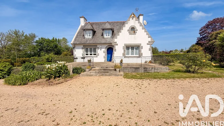 Maison 6 pièces 124 m² · à Rospez · 124 m² · 270 000 €