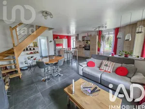 House in Corquilleroy (45120)