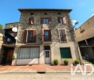 Apartment in Saint-Martin-de-Valamas (07310)