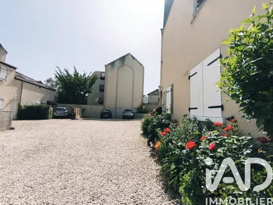 Apartment in Villenoy (77124)