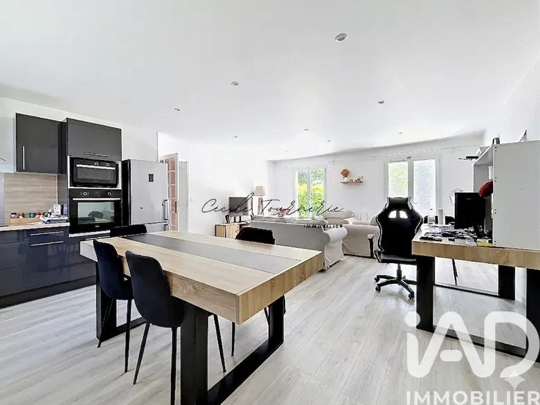 Maison 4 pièces 113 m² · à Carbon-Blanc · 113 m² · 299 000 €