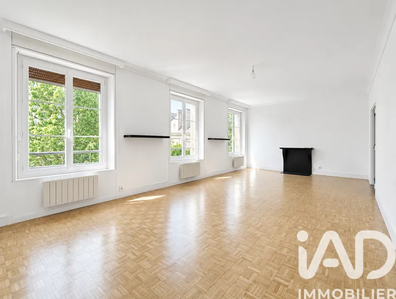 Appartement 3 pièces 90 m² · à Orléans · 90 m² · 235 000 €