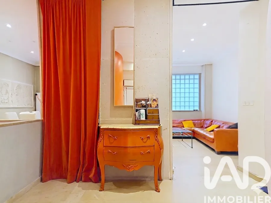 Appartement 4&nbsp;pi&egrave;ces &agrave; Paris 11e
